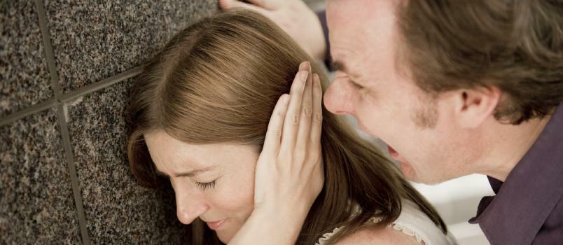 ¿Enfrentando abuso emocional en la relación? 3 cosas que puedes hacer