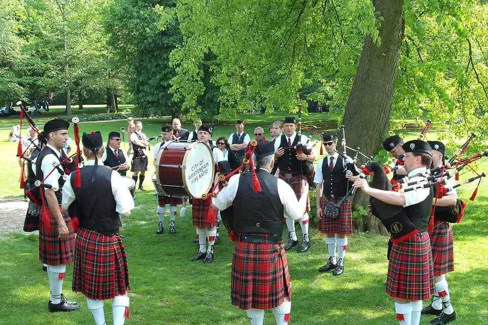 Στοιχεία μουσικής της Σκωτίας Μάθετε τα πάντα για την παραδοσιακή λαϊκή μουσική