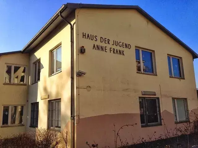 Anne Frank buvo holokausto auka.