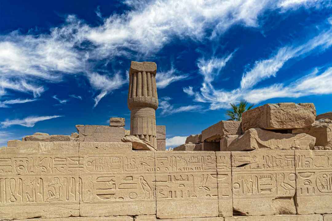 Faptele Amun Ra știu despre vechiul zeu egiptean