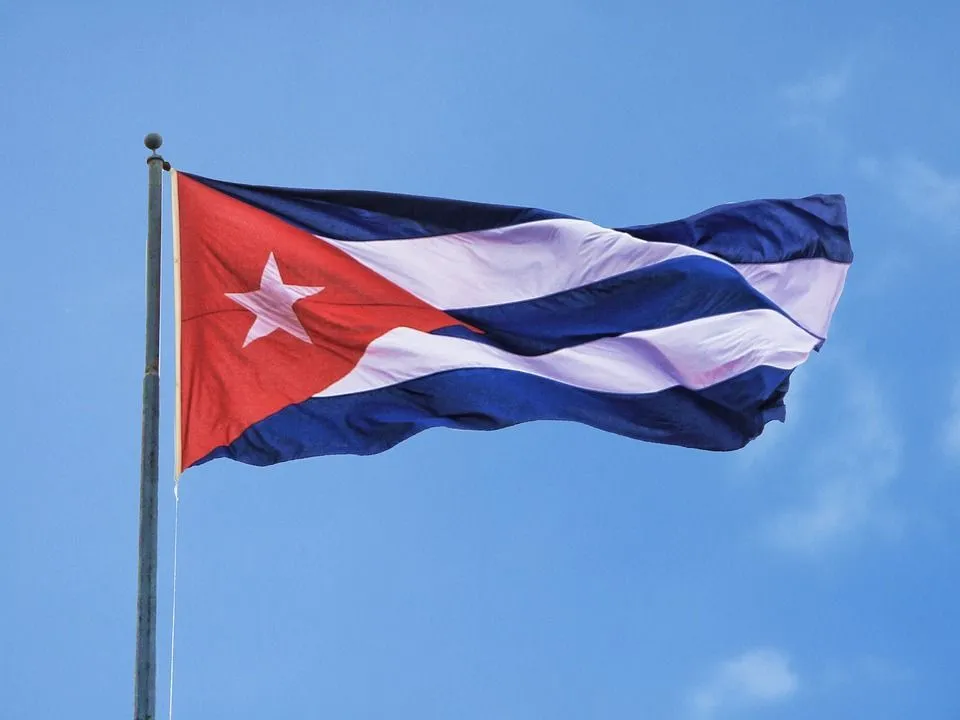 Datos de la bandera de Cuba, historia y detalles sobre las tres franjas azules reveladas