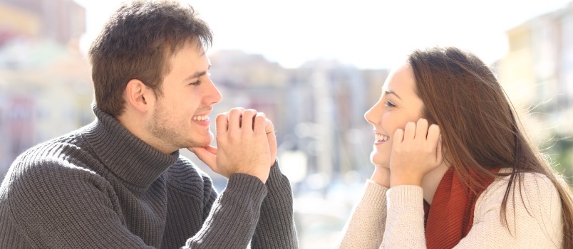 Poate dragostea la prima vedere să ducă cu adevărat la o căsnicie de succes?