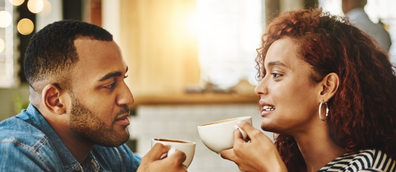 10 stresą mažinančių pokalbių su partneriu būdų