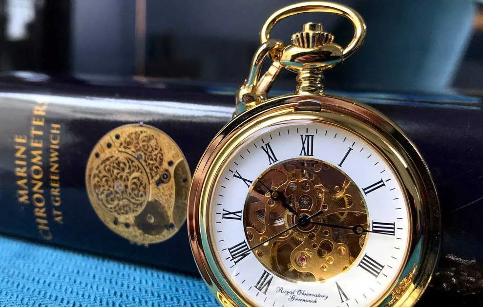 Израђен златни Хунтер џепни сат.