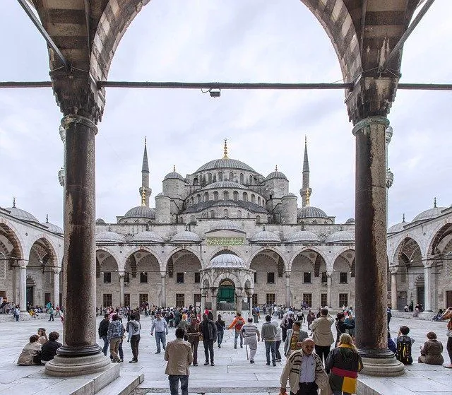 100 tyrkiske etternavn med betydninger og historie