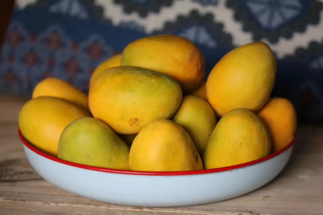 Hvordan vet du når en mango er moden? Tips for å velge en moden mango