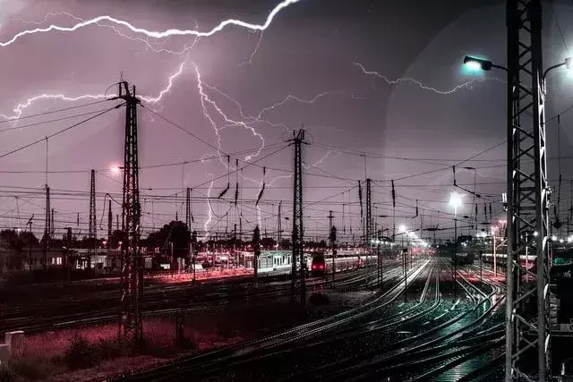 55 цікавих фактів про електрику: казка про електричний струм